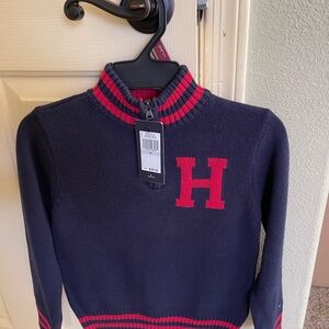 Tommy Hilfiger kid’s cotton sweater size 5 ( runs a bit big) navy blue